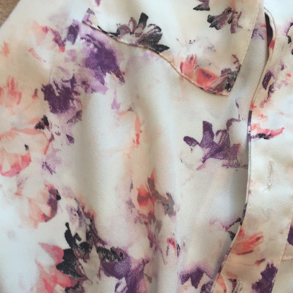 APT 9 button up blouse - Picture 2 of 2